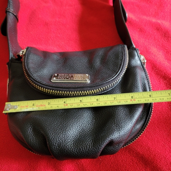 Marc by Marc Jacobs black leather shoulder/crossbody - Picture 12 of 13